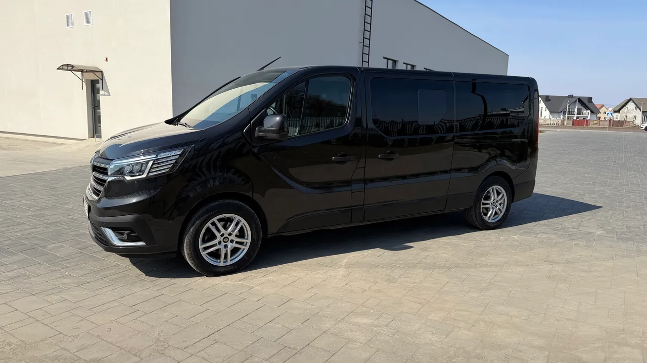 Renault Trafic - фото 3