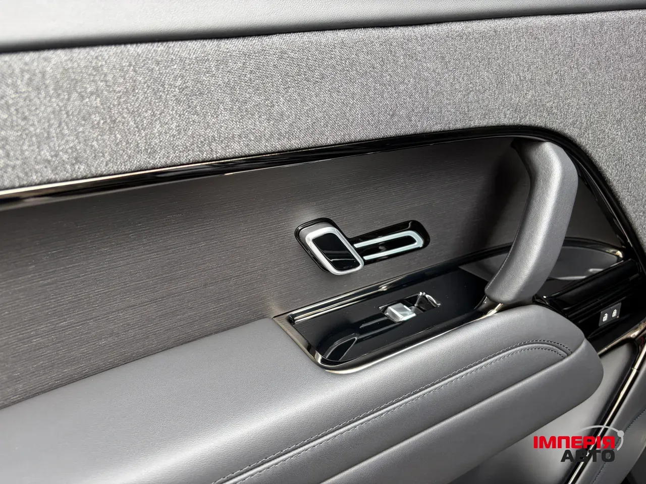 Land Rover Range Rover Sport - фото 2