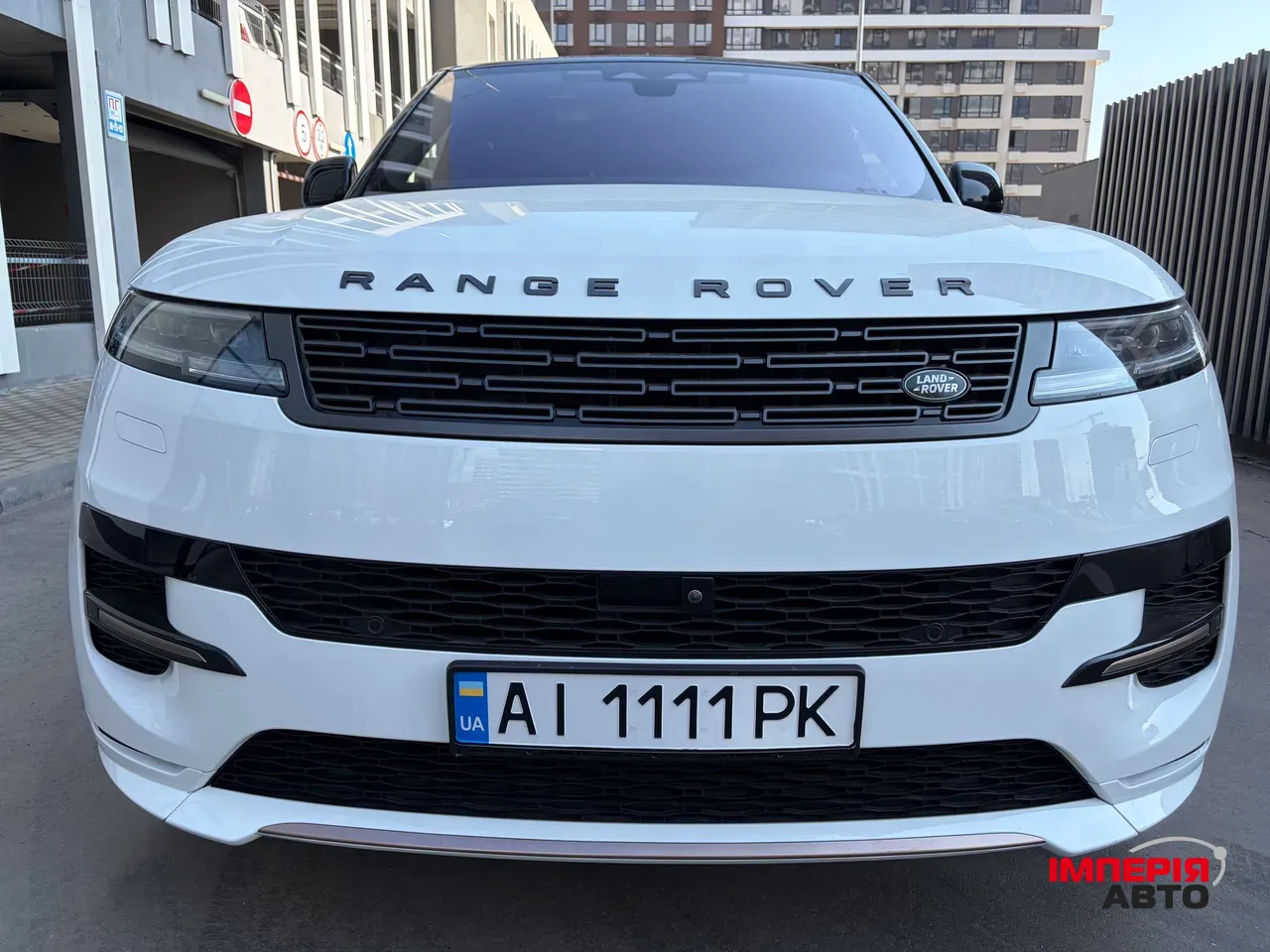 Land Rover Range Rover Sport - фото 1