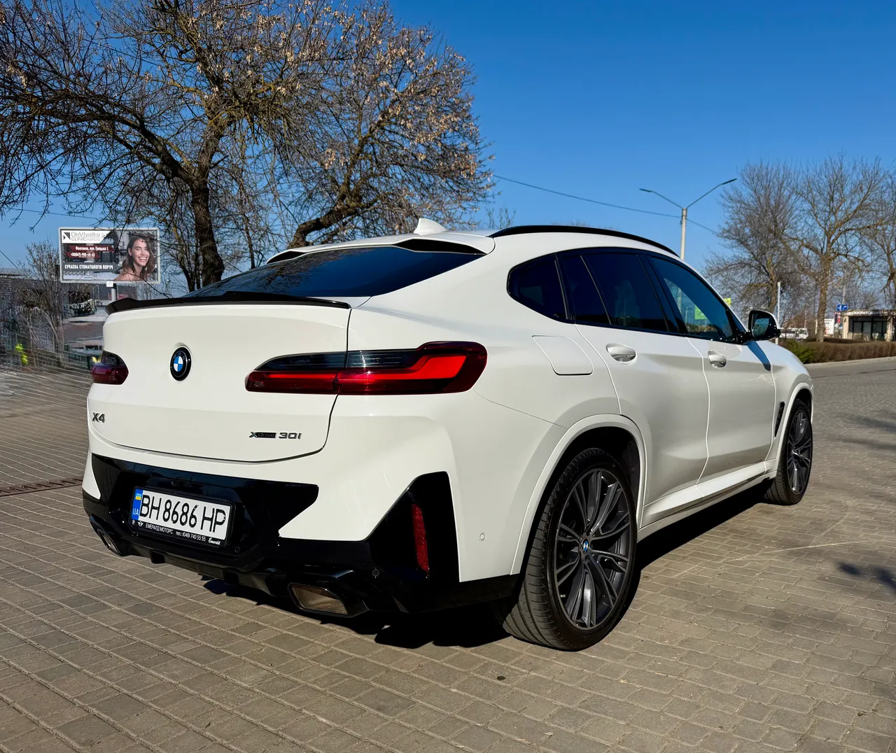 BMW X4 - фото 9