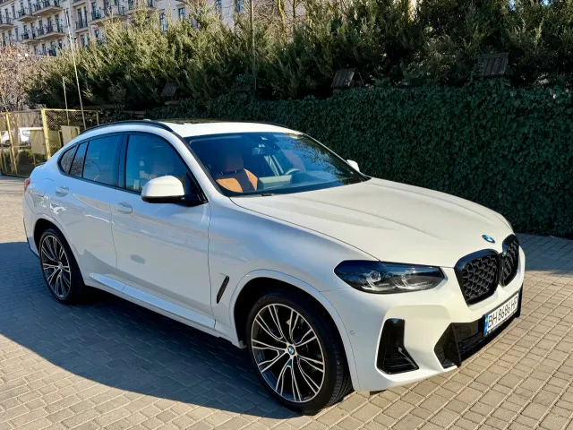 BMW X4 - фото 5