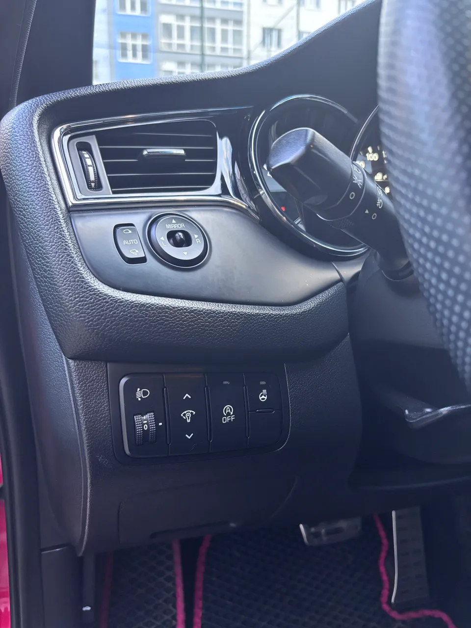 Kia Ceed - фото 29