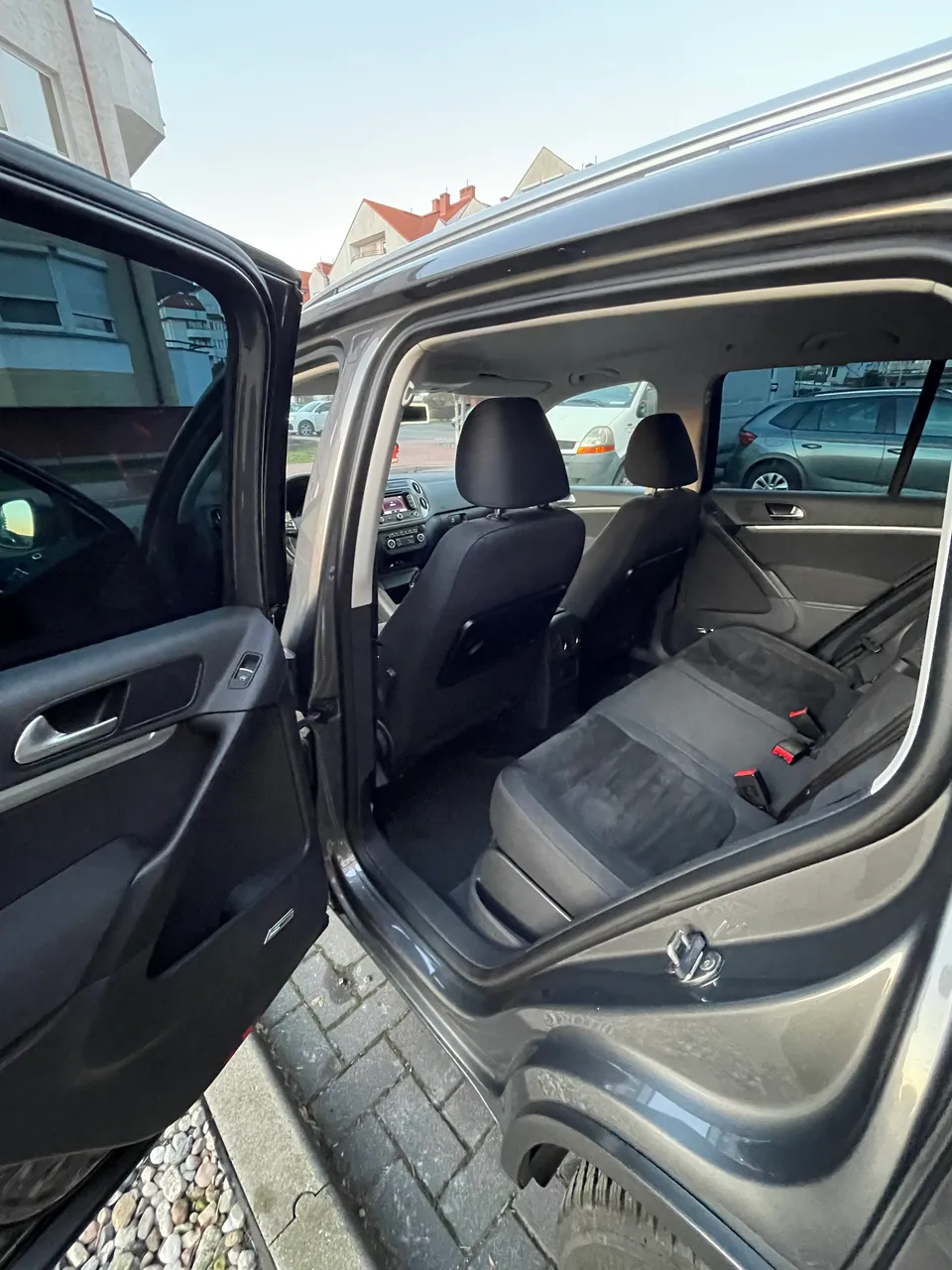 Volkswagen Tiguan - фото 18