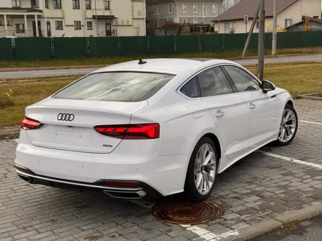Audi A5 - фото 4
