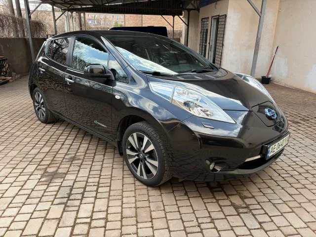 Nissan Leaf - фото 4