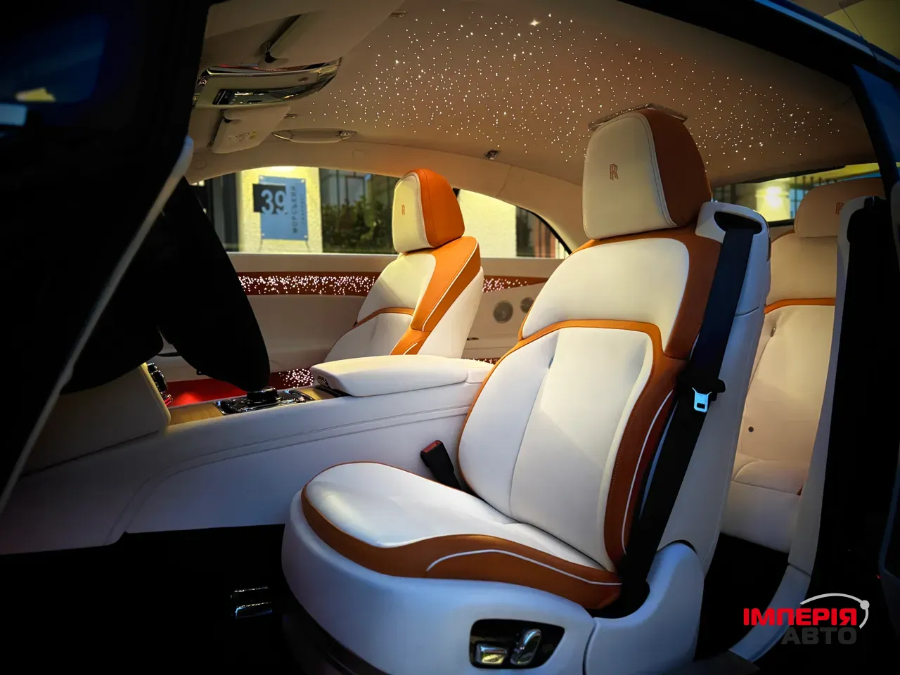 Rolls-Royce Spectre - фото 55