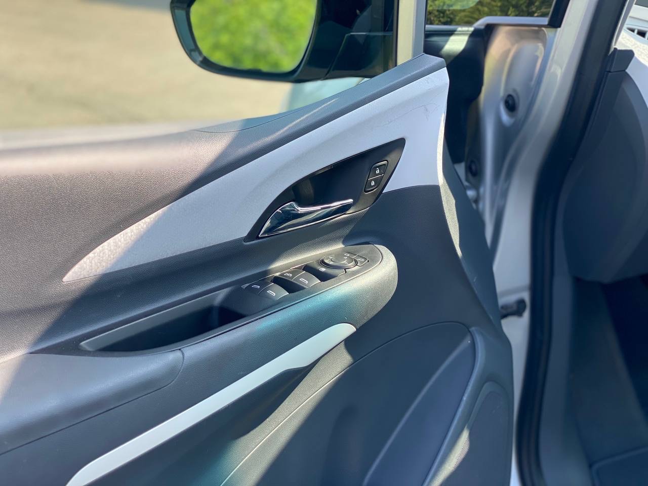 Chevrolet Bolt - фото 17