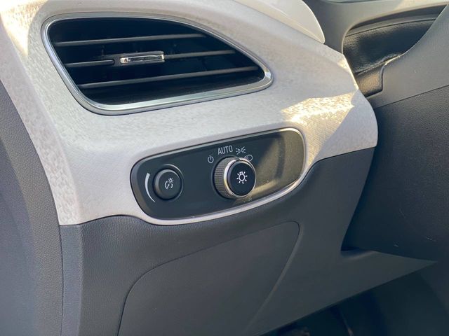 Chevrolet Bolt - фото 5