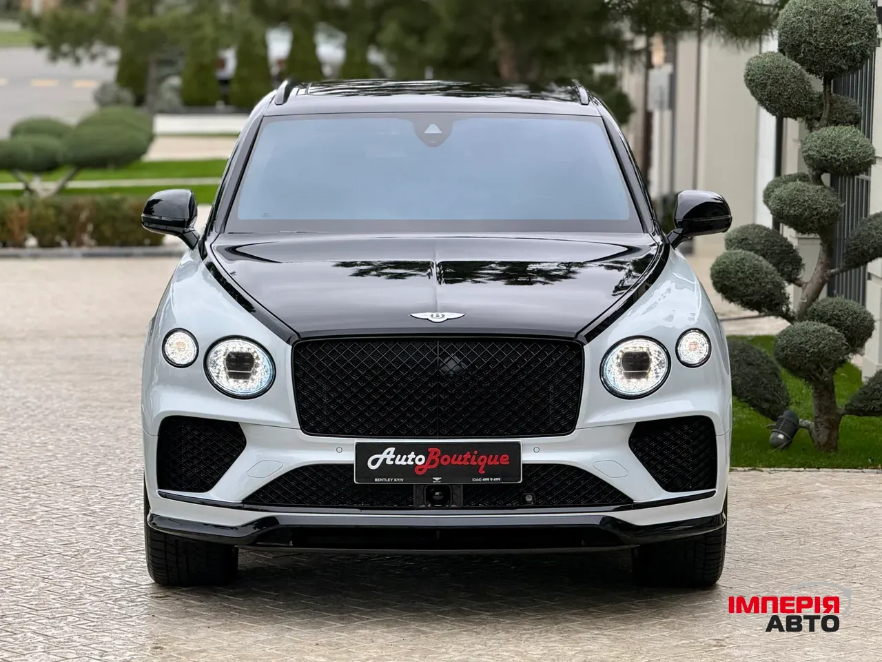 Bentley Bentayga - фото 1