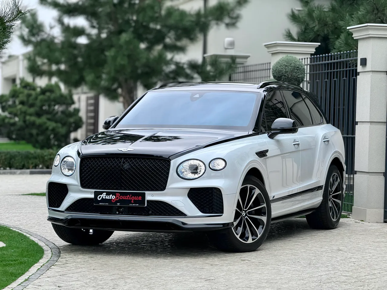 Bentley Bentayga - фото 5
