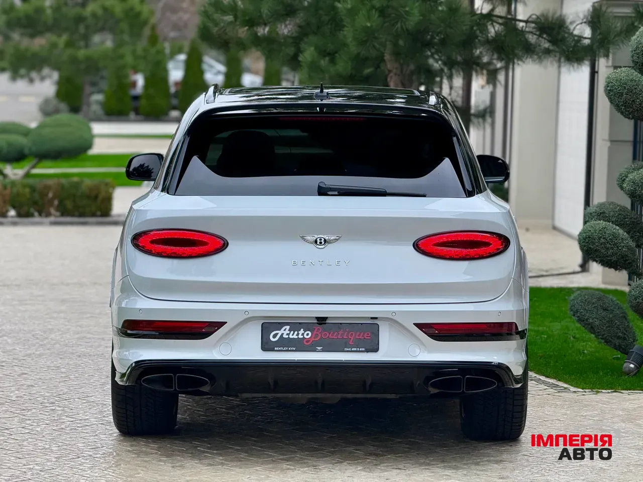 Bentley Bentayga - фото 13