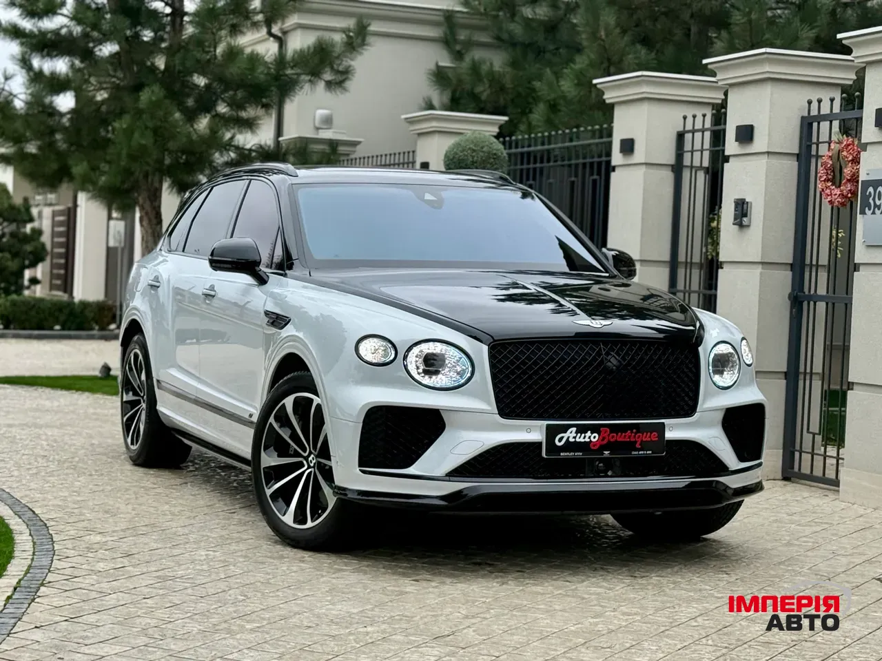 Bentley Bentayga - фото 22