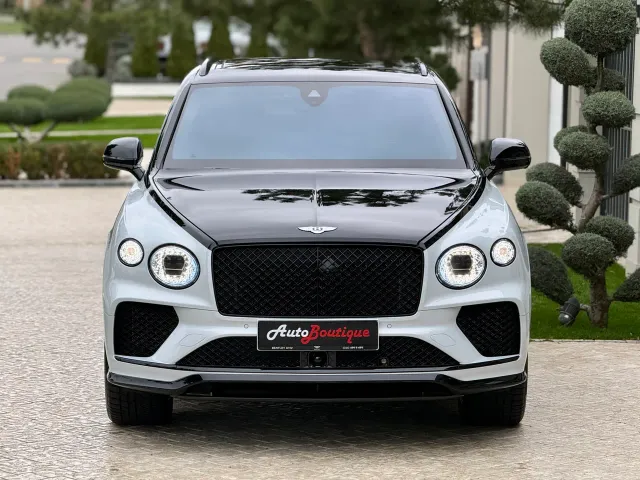 Bentley Bentayga - фото 1