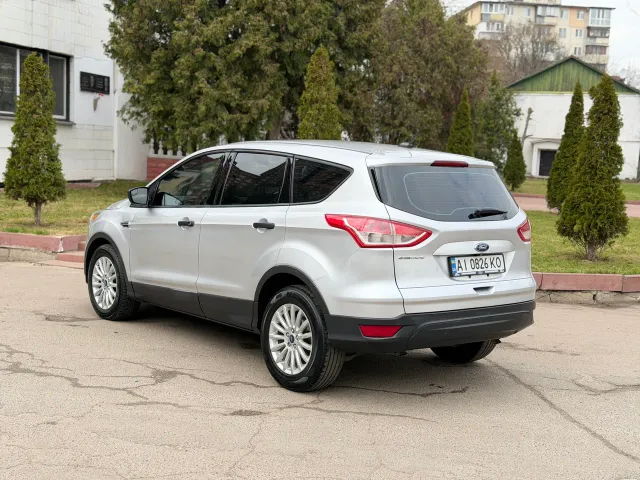Ford Escape - фото 5