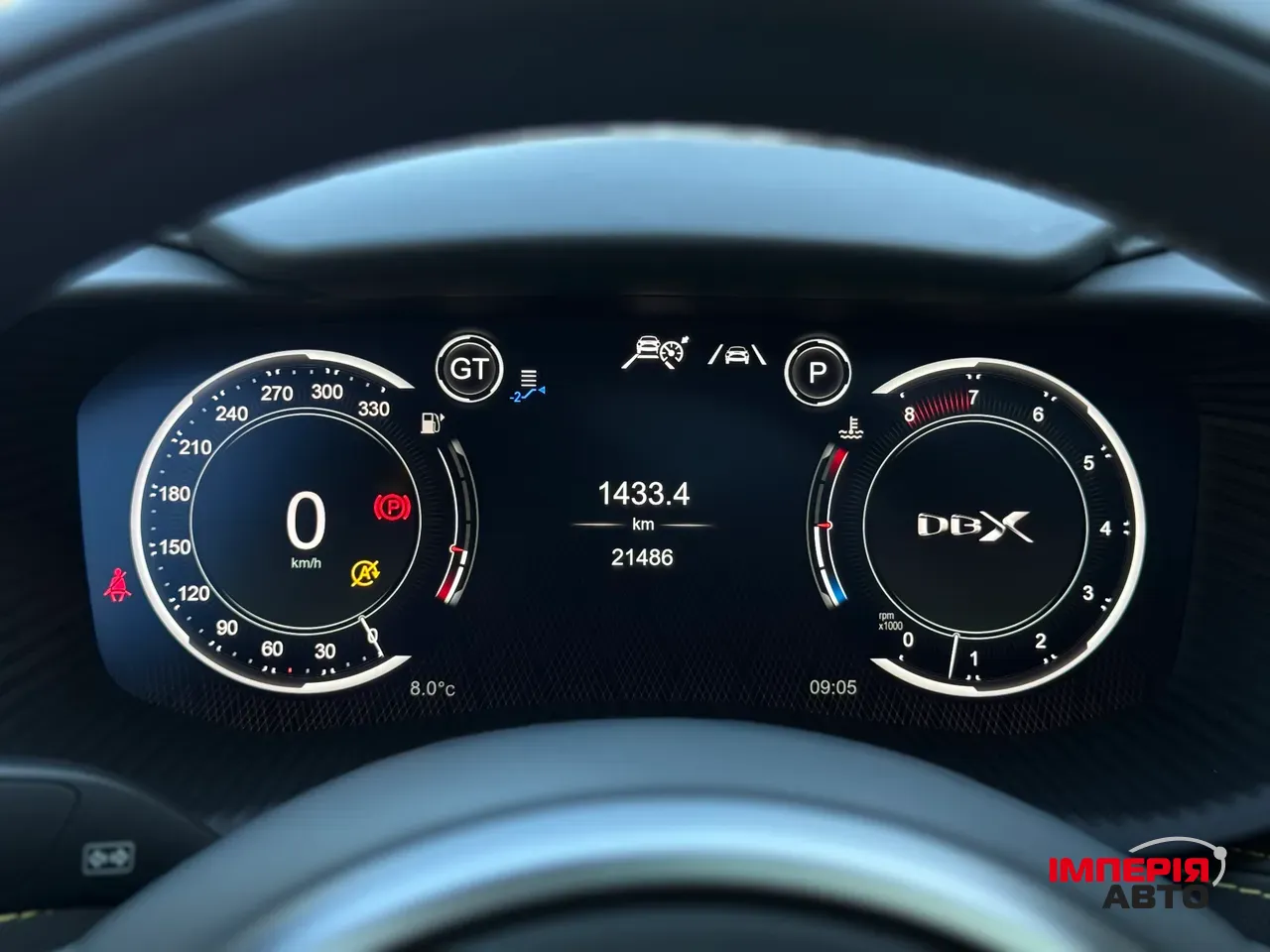 Aston Martin DBX - фото 54