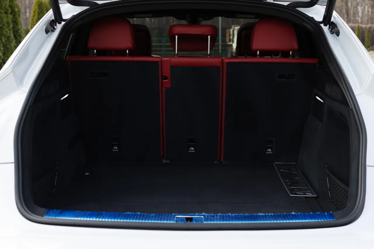 Audi SQ5 Sportback - фото 24