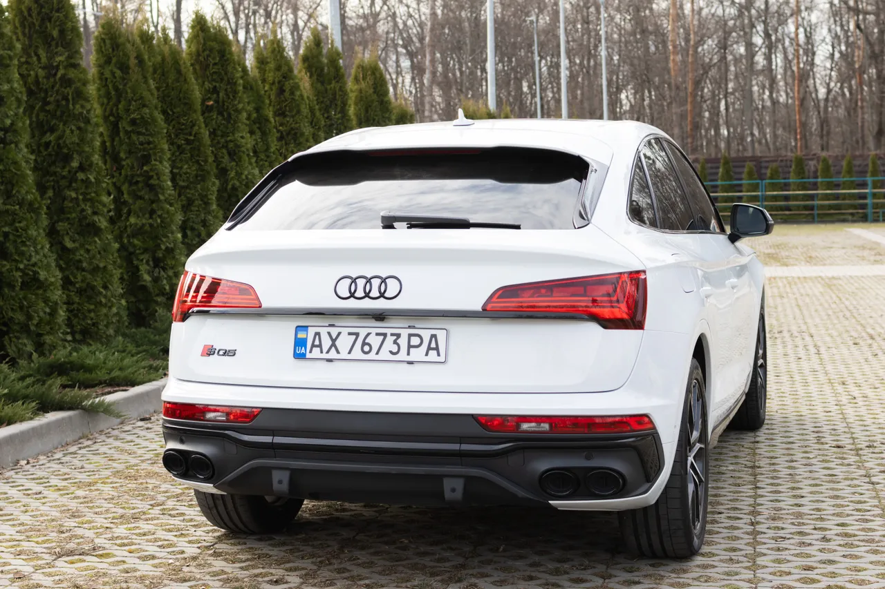 Audi SQ5 Sportback - фото 5