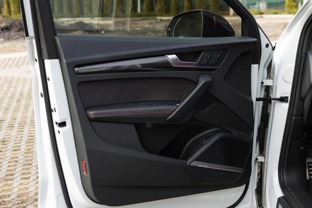 Audi SQ5 Sportback - фото 13