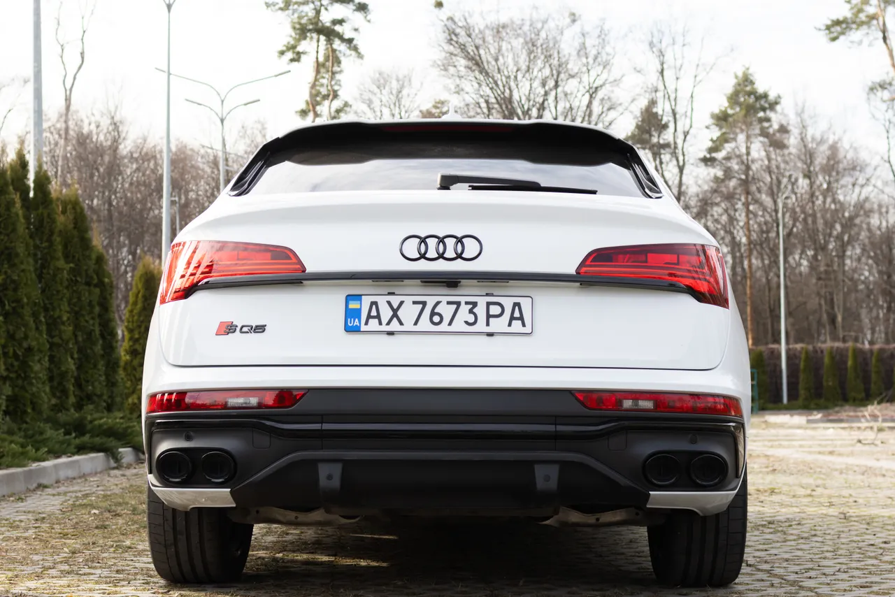 Audi SQ5 Sportback - фото 25