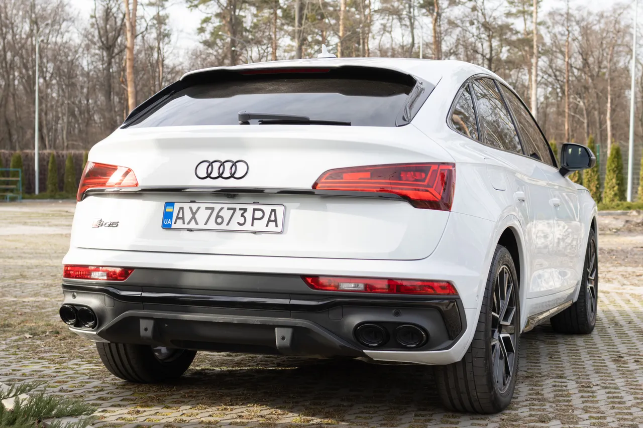Audi SQ5 Sportback - фото 10