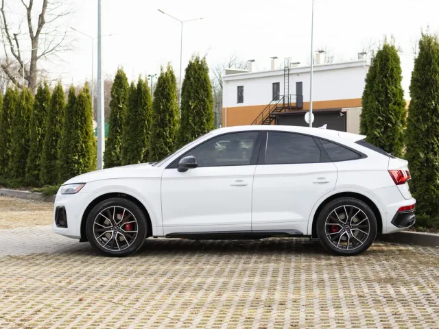 Audi SQ5 Sportback - фото 2