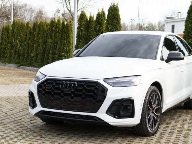 Audi SQ5 Sportback - фото 3