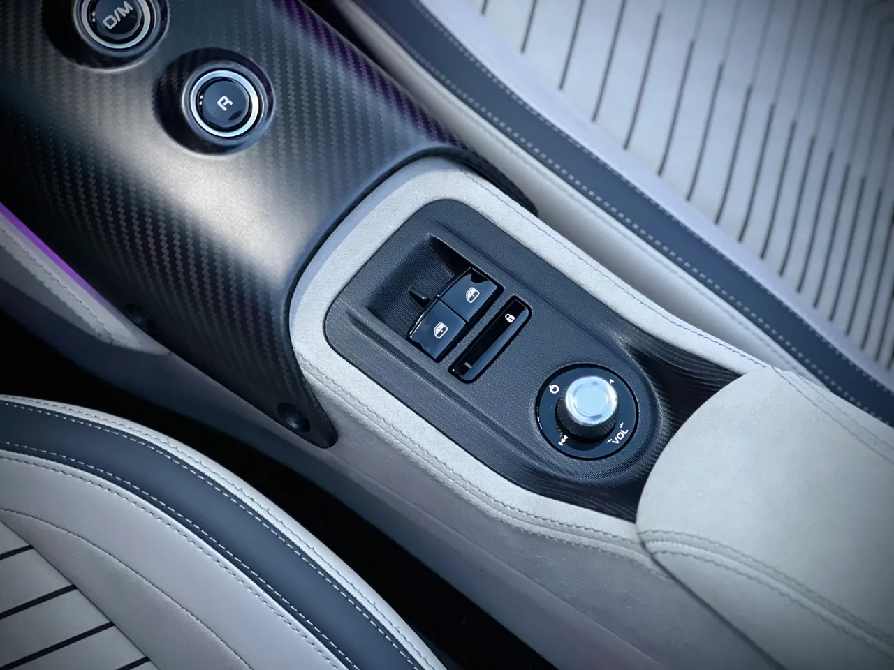 Maserati MC20 - фото 54