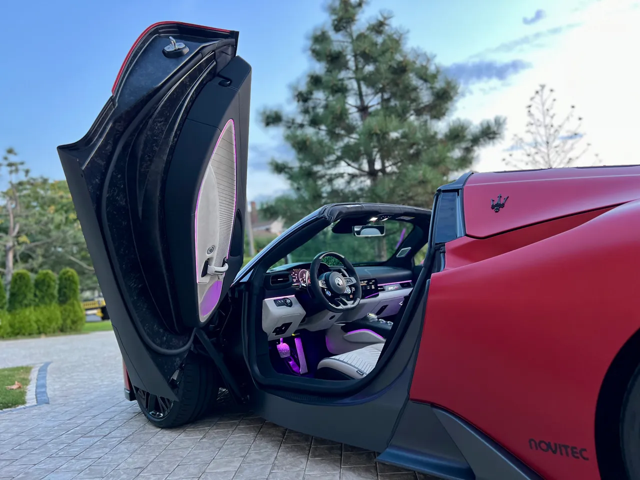 Maserati MC20 - фото 37