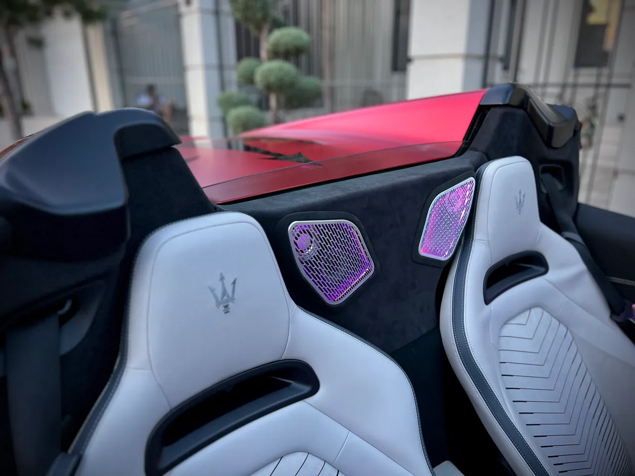 Maserati MC20 - фото 45