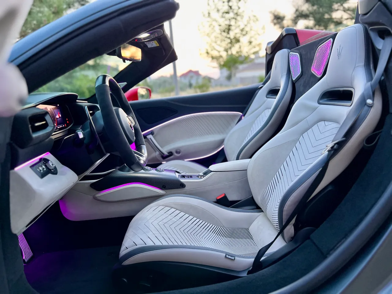 Maserati MC20 - фото 42