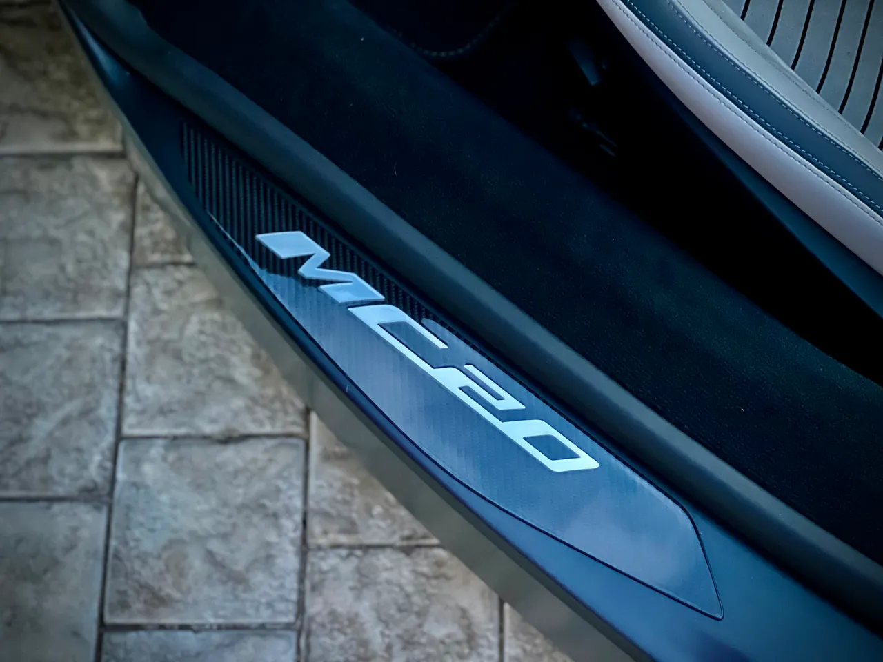 Maserati MC20 - фото 56