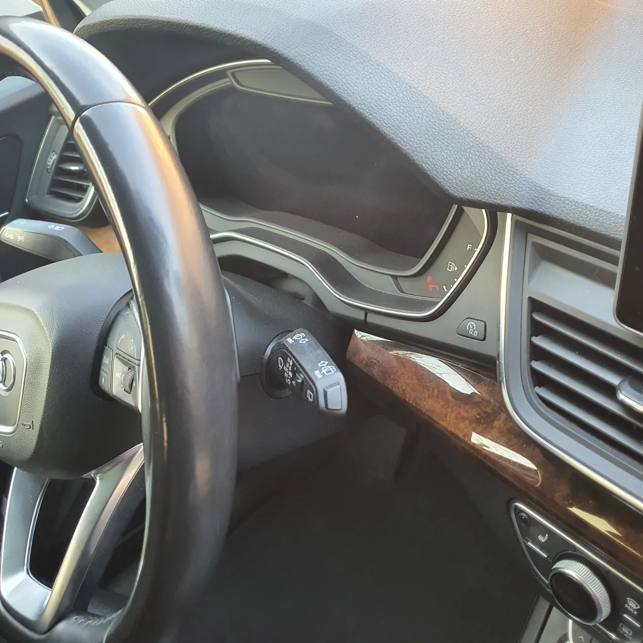 Audi Q5 - фото 12