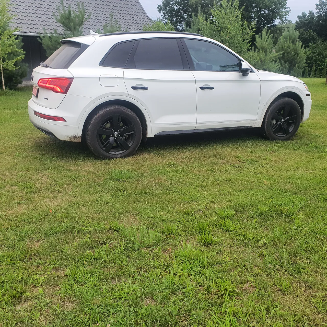 Audi Q5 - фото 8