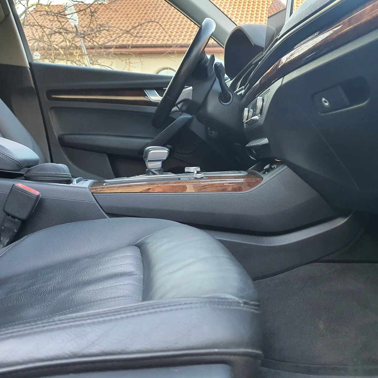 Audi Q5 - фото 17