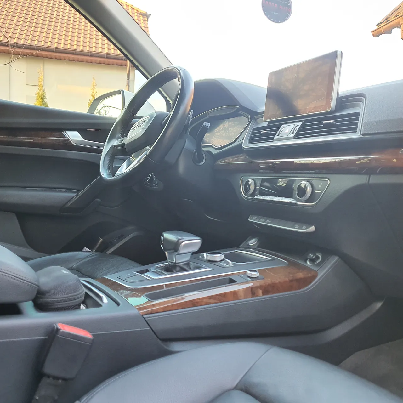 Audi Q5 - фото 16