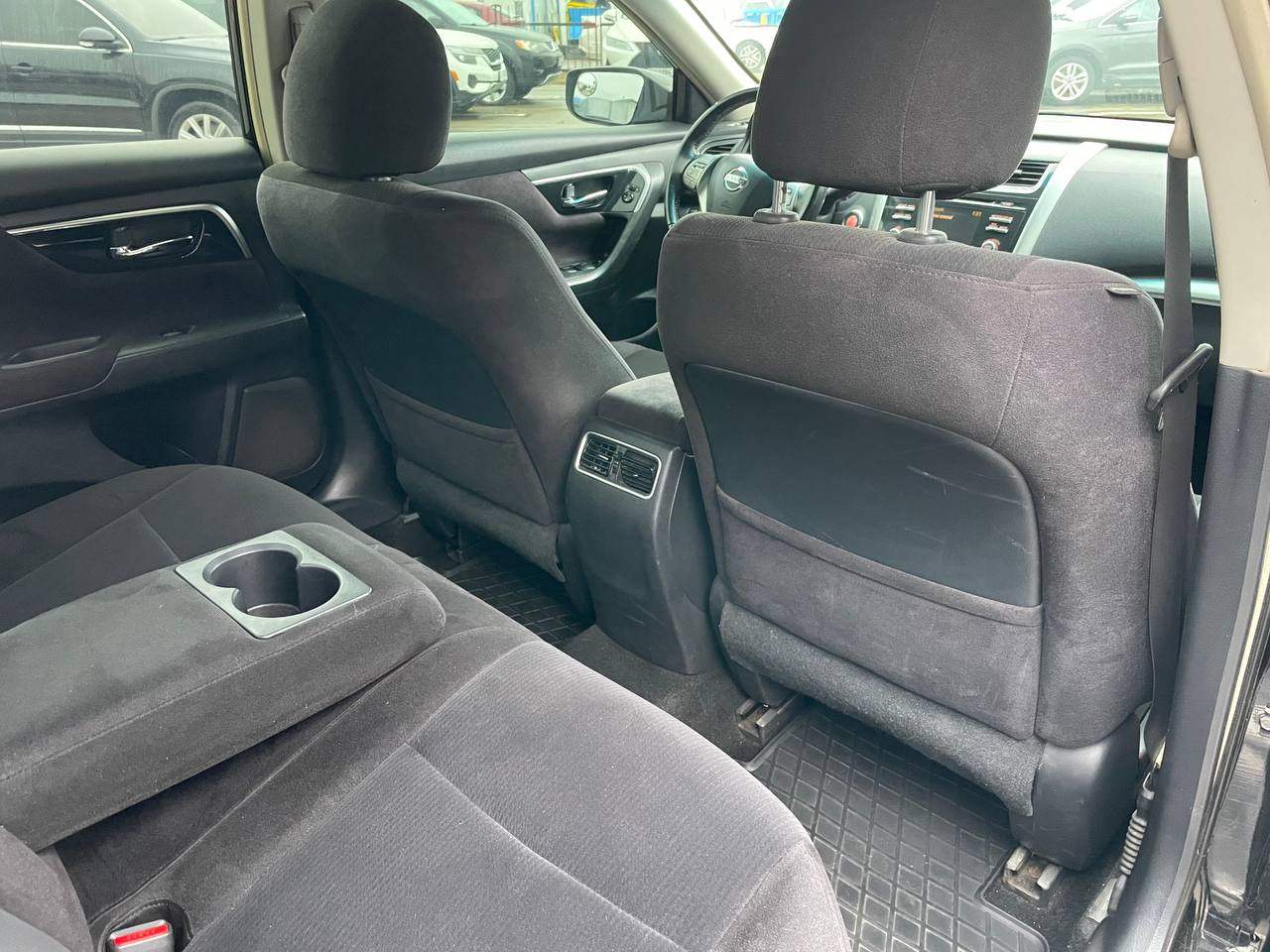 Nissan Altima - фото 4