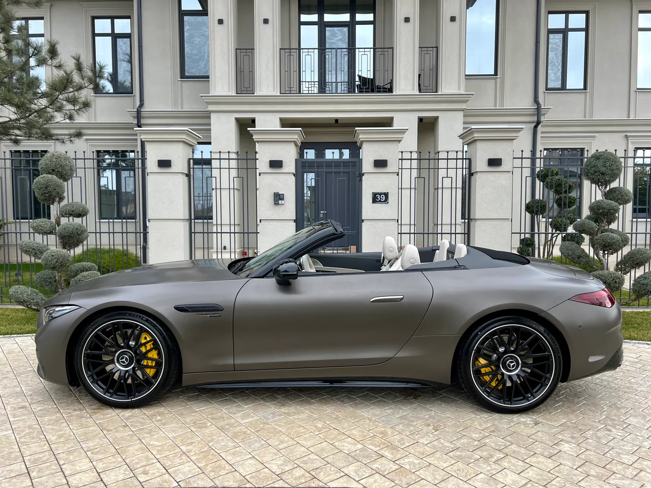 Mercedes-Benz SL-Класс AMG - фото 10