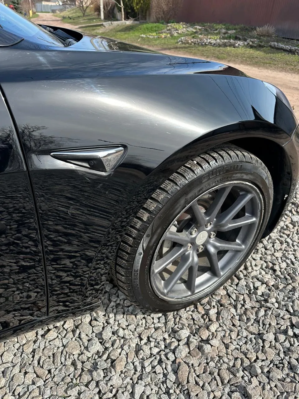 Tesla Model 3 - фото 3