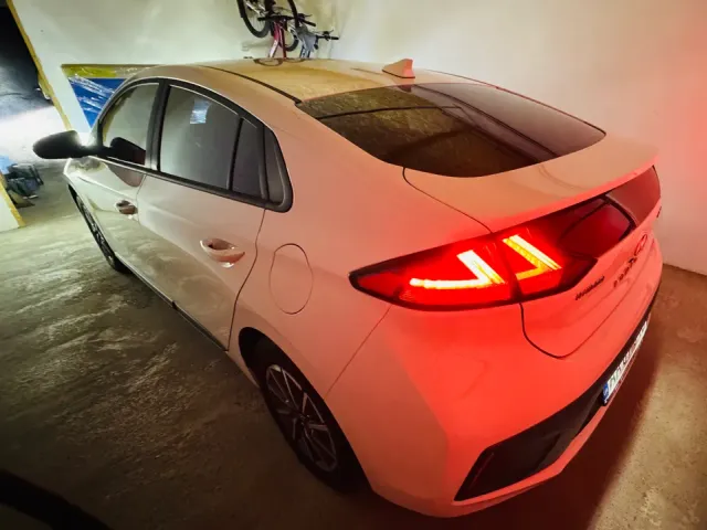 Hyundai IONIQ - фото 3