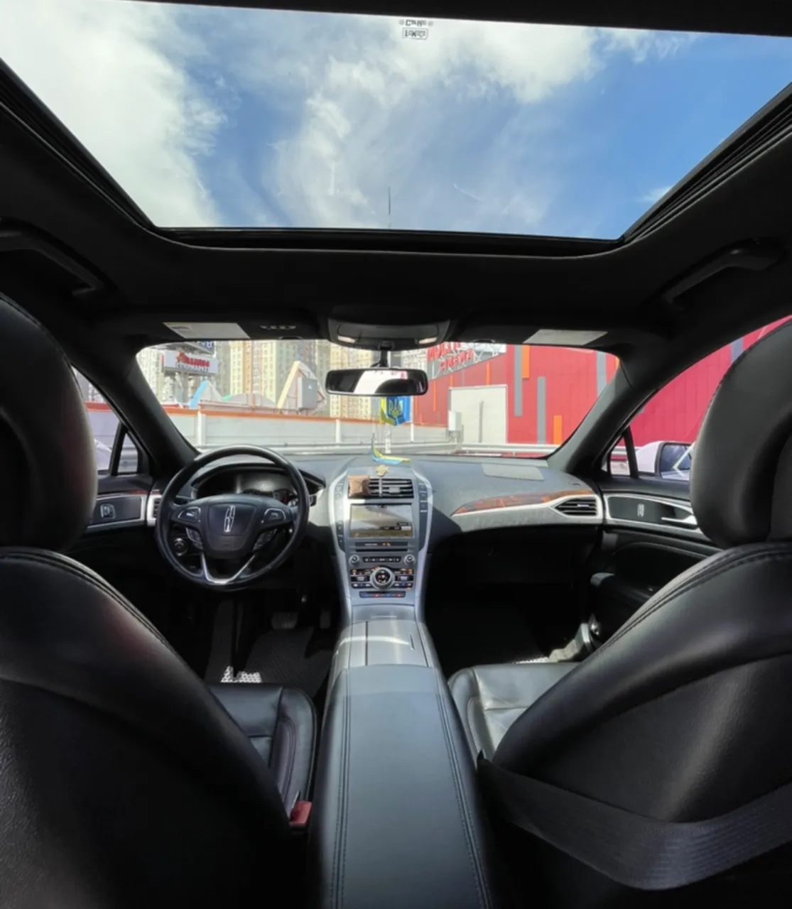 Lincoln MKZ - фото 5