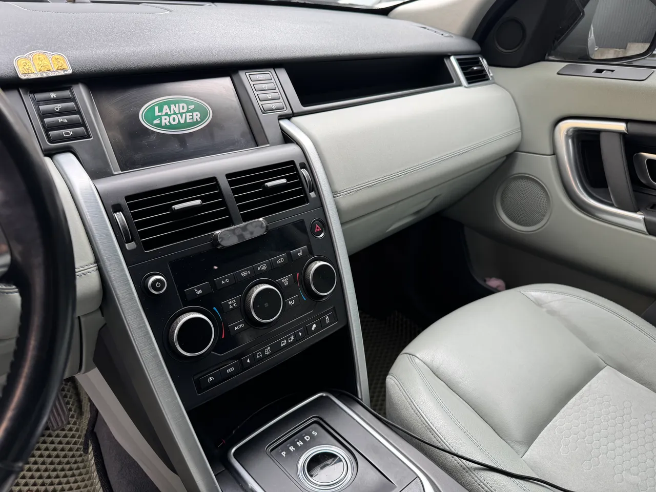 Land Rover Discovery Sport - фото 10