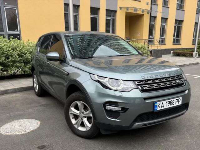 Land Rover Discovery Sport - фото 1