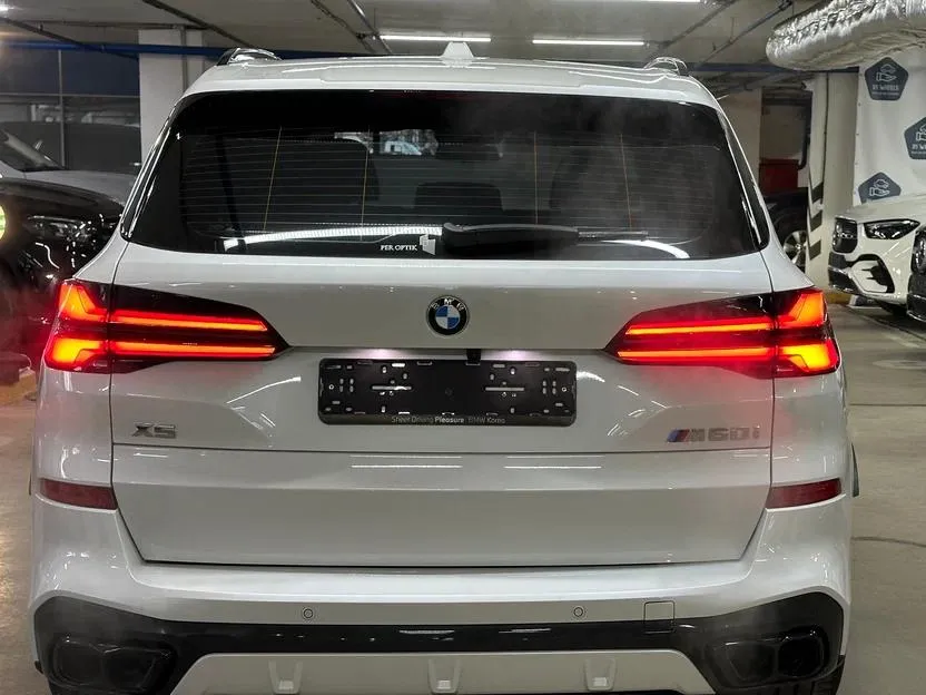 BMW X5 - фото 7