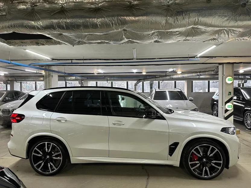 BMW X5 - фото 5