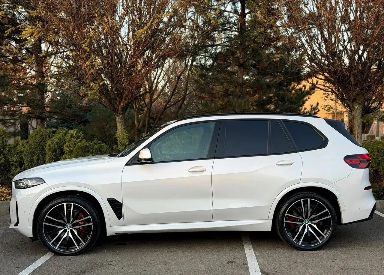 BMW X5 - фото 3