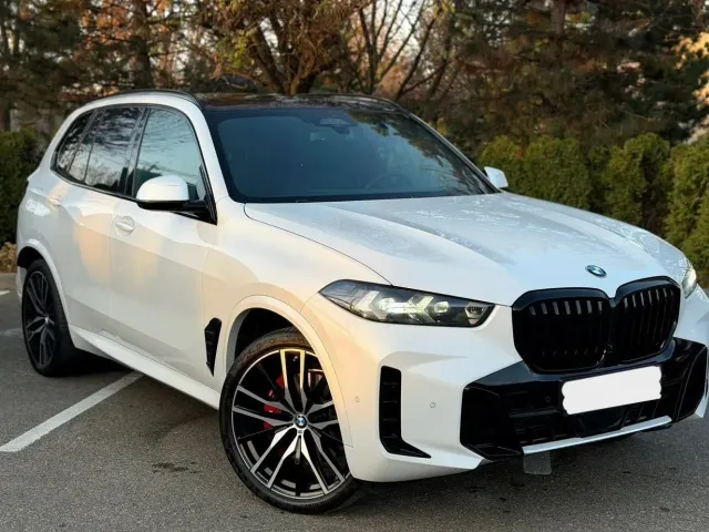BMW X5 - фото 1