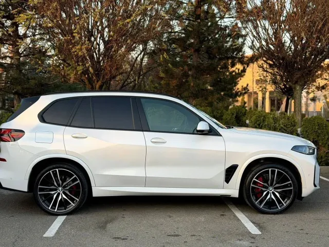 BMW X5 - фото 4