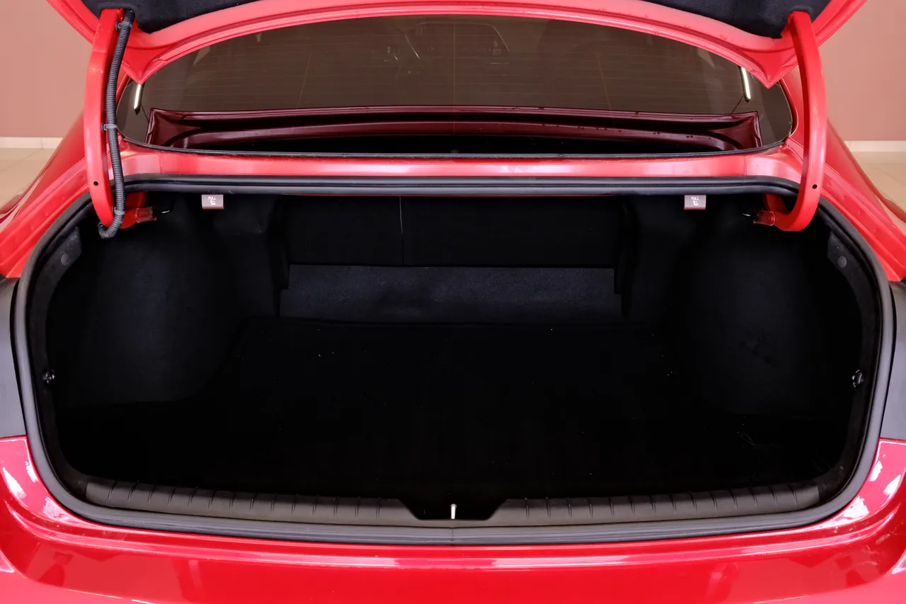 Hyundai Sonata - фото 9