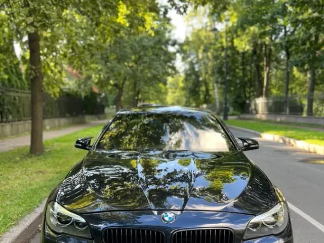 BMW 5 серії - фото 3