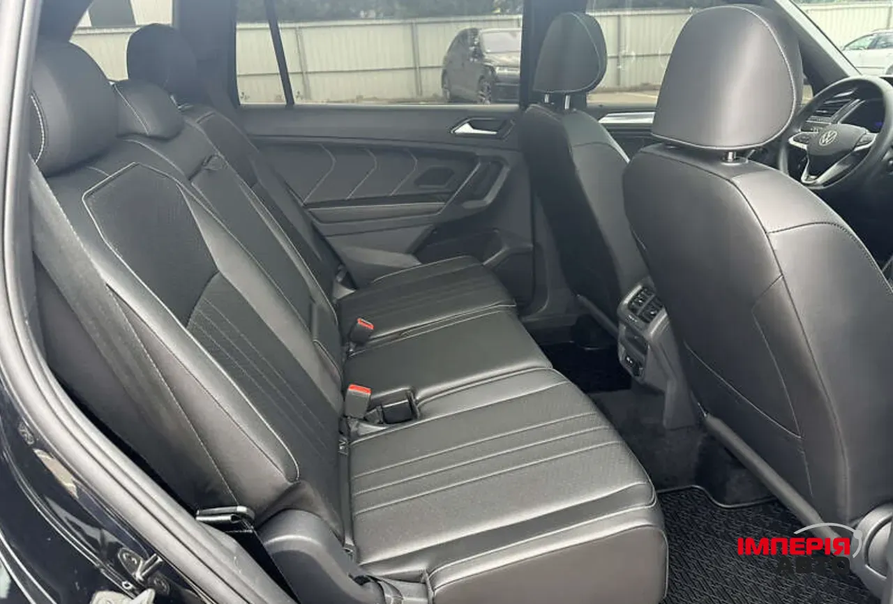 Volkswagen Tiguan R - фото 3
